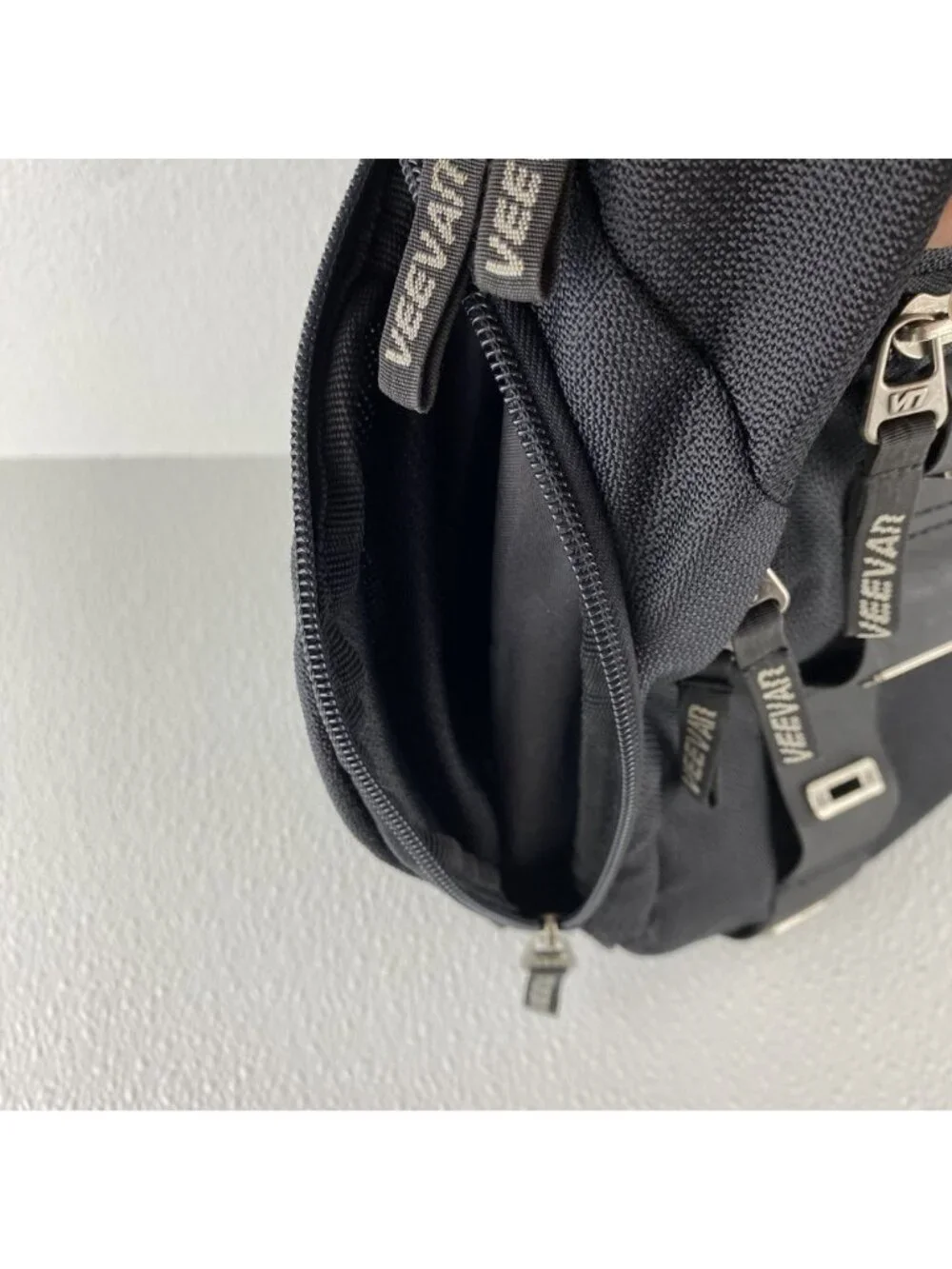 Unisex Hynes Eagle 15.6-inch Black Business Laptop Backpack College School